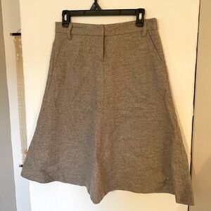 J Crew 100% Wool Size 4 Women’s Tan Brown Cream Colored Comfy Casual Skirt